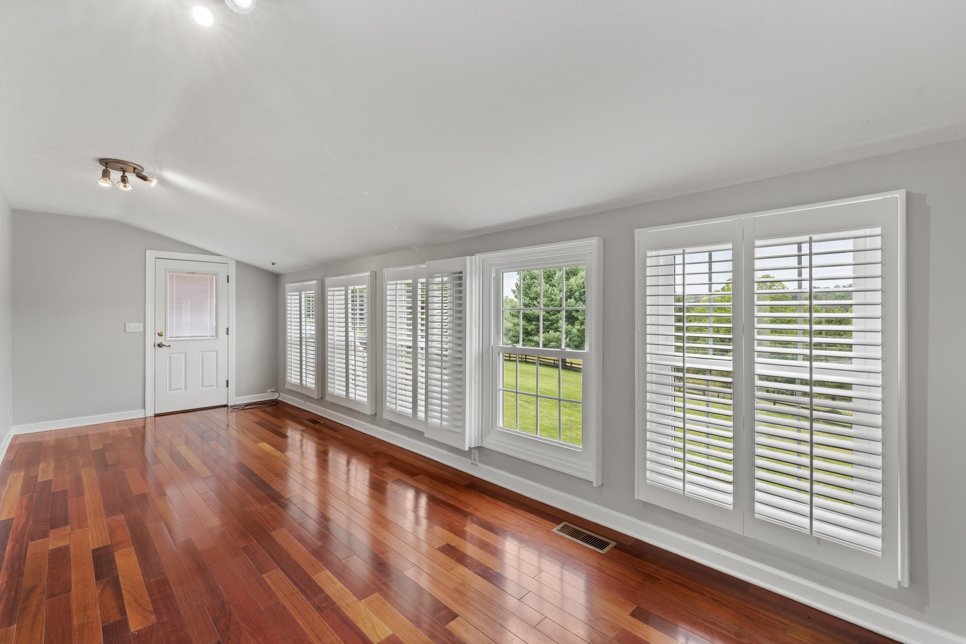 308 Stonewall Road Weyers Cave, VA 24486 - Photo 20 of 74 Gallery Image 20