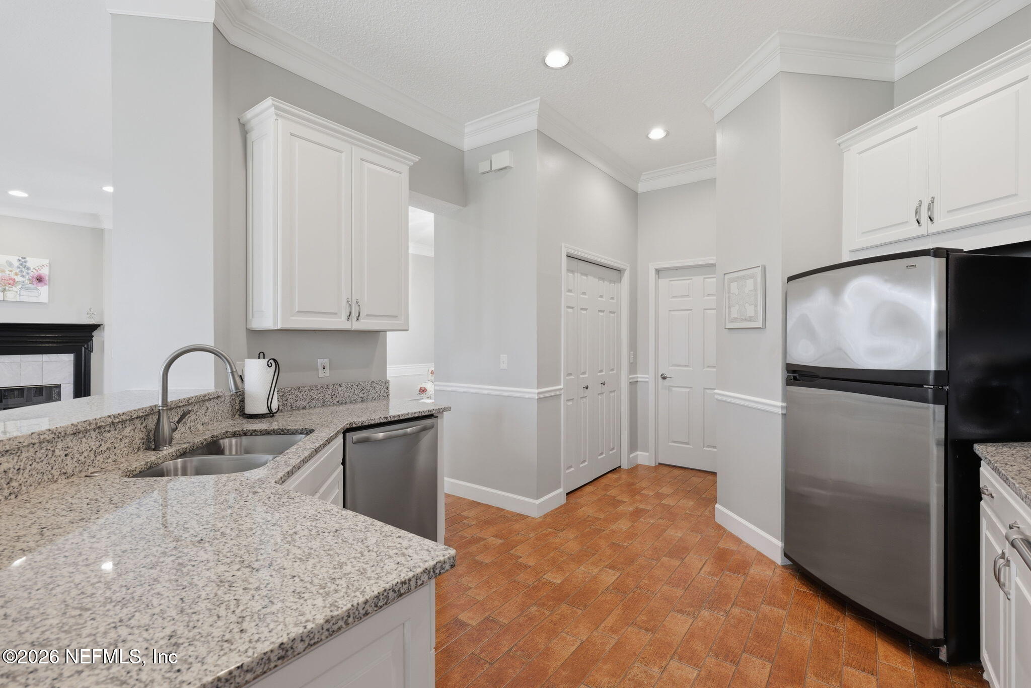 12829 Biggin Church Road South Jacksonville, FL 32224 - Photo 12 of 45 Kitchen
