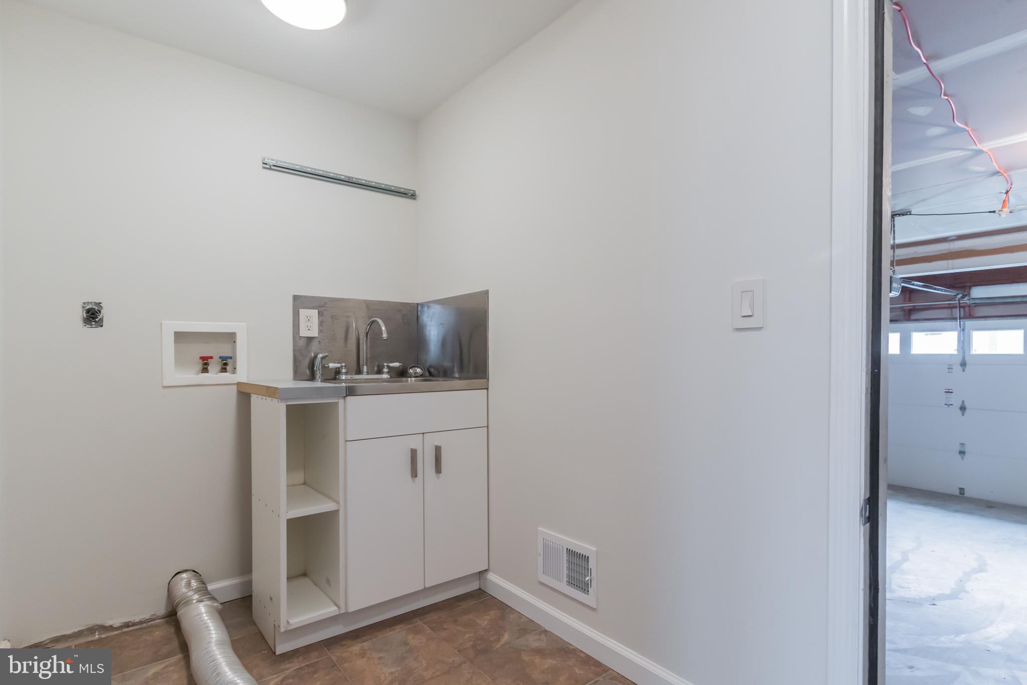 11536 Paramus Drive North Potomac, MD 20878 - Photo 13 of 31