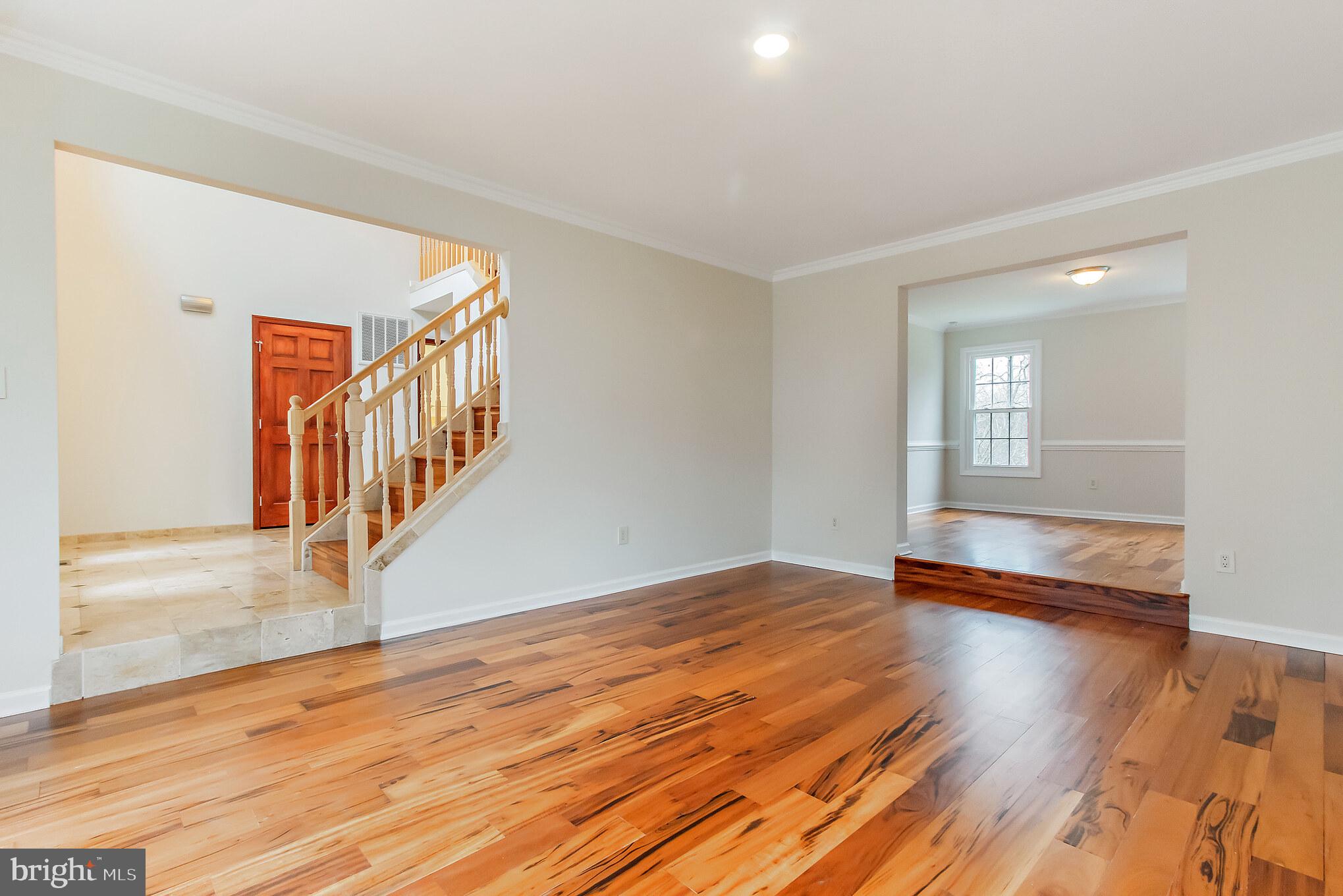 11536 Paramus Drive North Potomac, MD 20878 - Photo 4 of 31