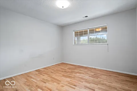 $112,000 | 5022 Allisonville Road, Unit E, Indianapolis, IN 46205
