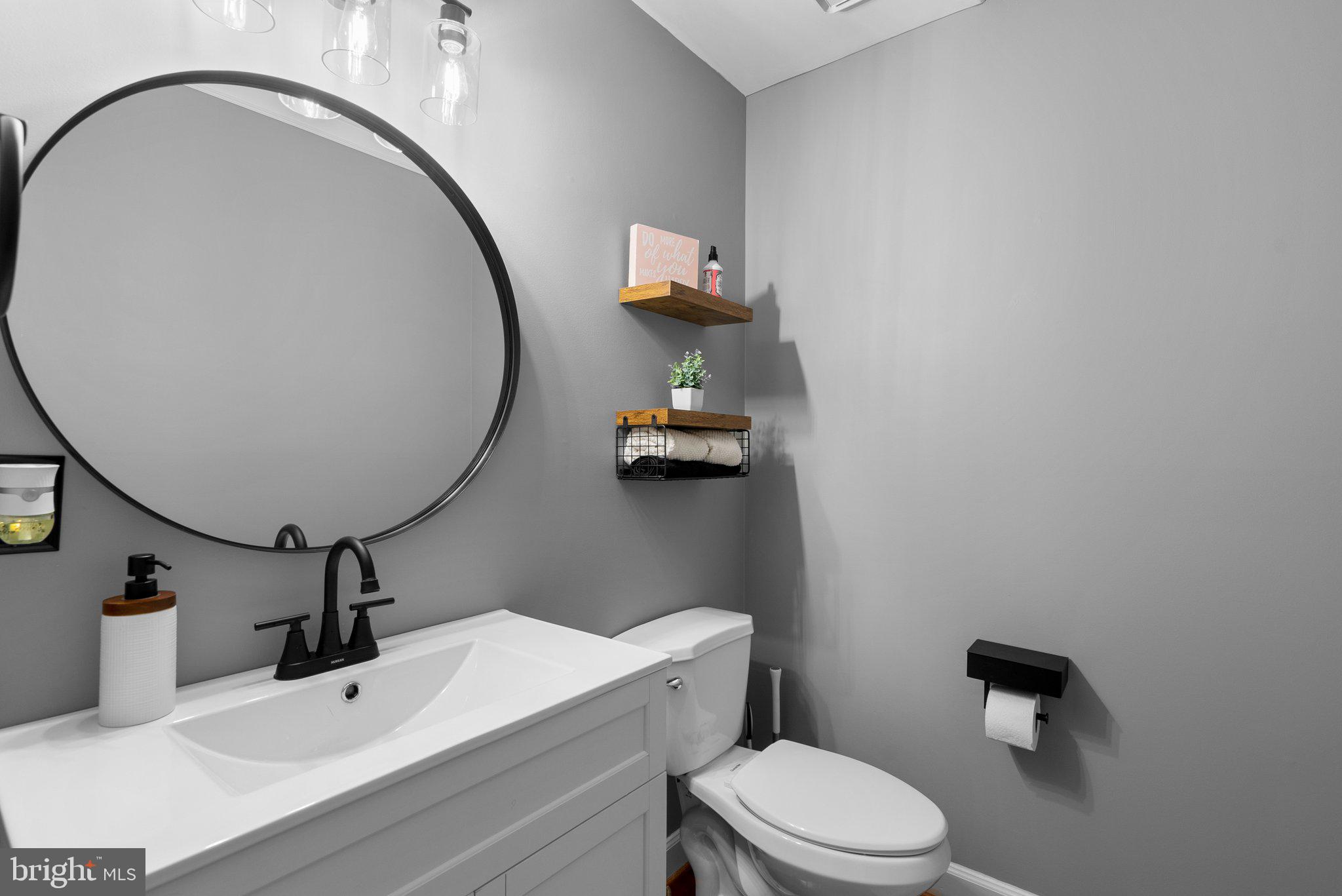 19009 Old Baltimore Road Brookeville, MD 20833 - Photo 25 of 96 Half bath on main