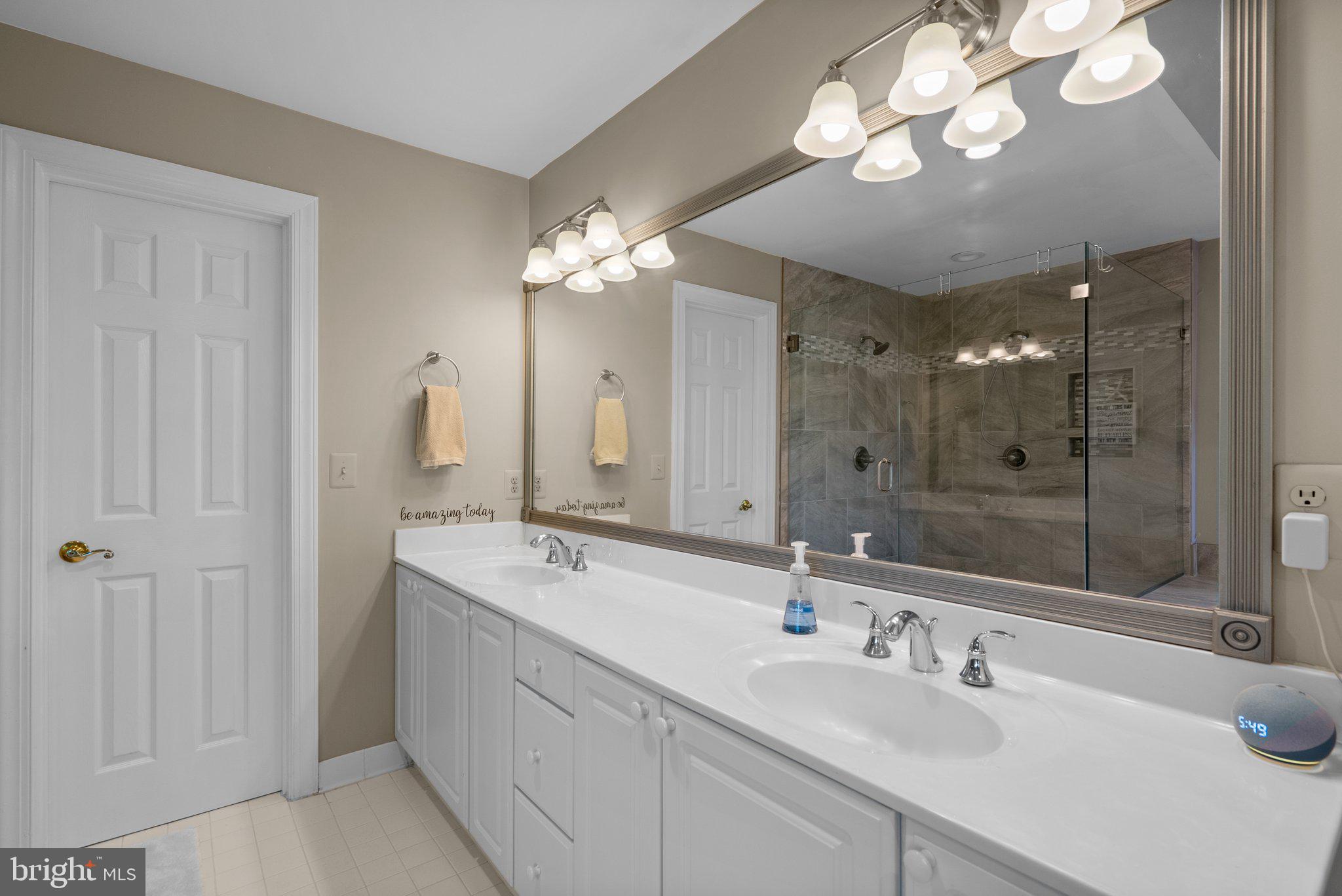 19009 Old Baltimore Road Brookeville, MD 20833 - Photo 35 of 96 Primary bath w double sinks and private toilet rm.