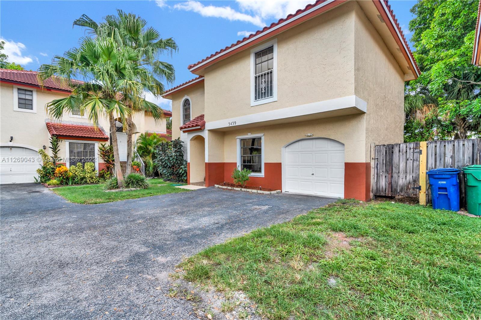 3439 Foxcroft Road Miramar, FL 33025 - Photo 3 of 29 Gallery Image 3
