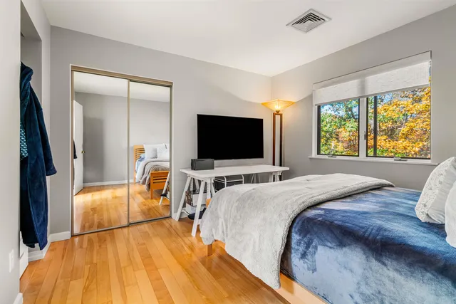 $939,000 | 50 Page Lane, Hampstead, NH 03841