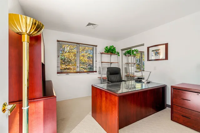 $939,000 | 50 Page Lane, Hampstead, NH 03841