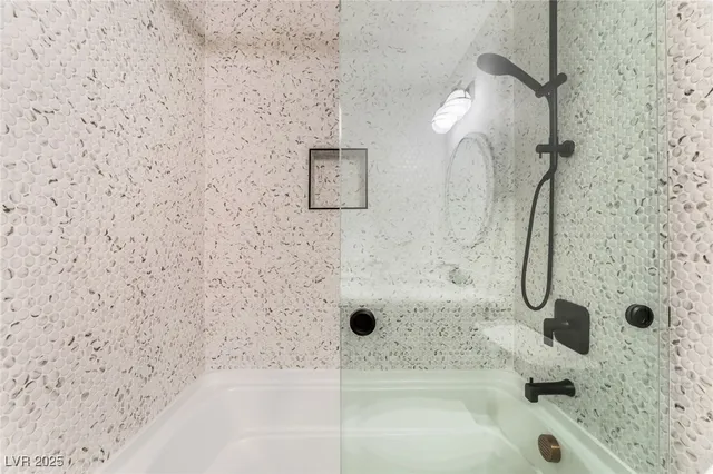 $2,835 | 5537 Sentinel Bridge Street, Las Vegas, NV 89130