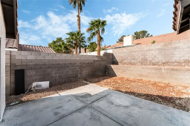 $2,835 | 5537 Sentinel Bridge Street, Las Vegas, NV 89130