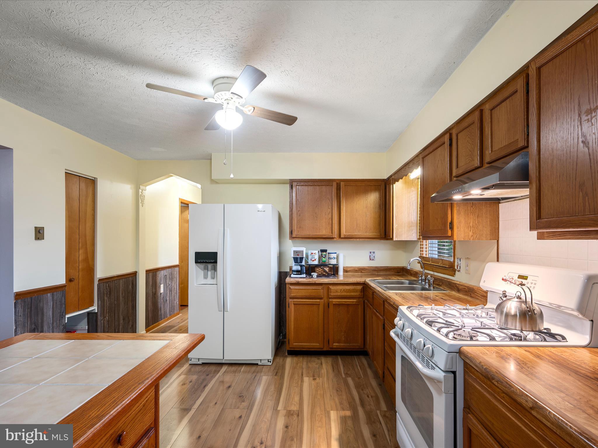 1018 Dominion Road Gerrardstown, WV 25420 - Photo 13 of 49 Kitchen