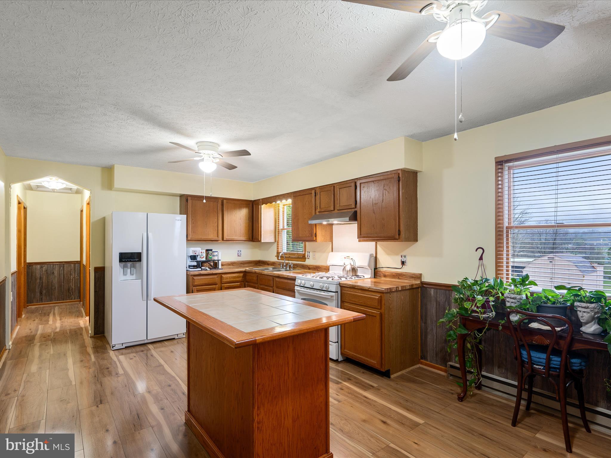 1018 Dominion Road Gerrardstown, WV 25420 - Photo 14 of 49 Kitchen