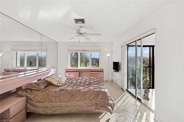 $317,000 | 1530 Oyster Catcher Point, Unit 1530C, Naples, FL 34105