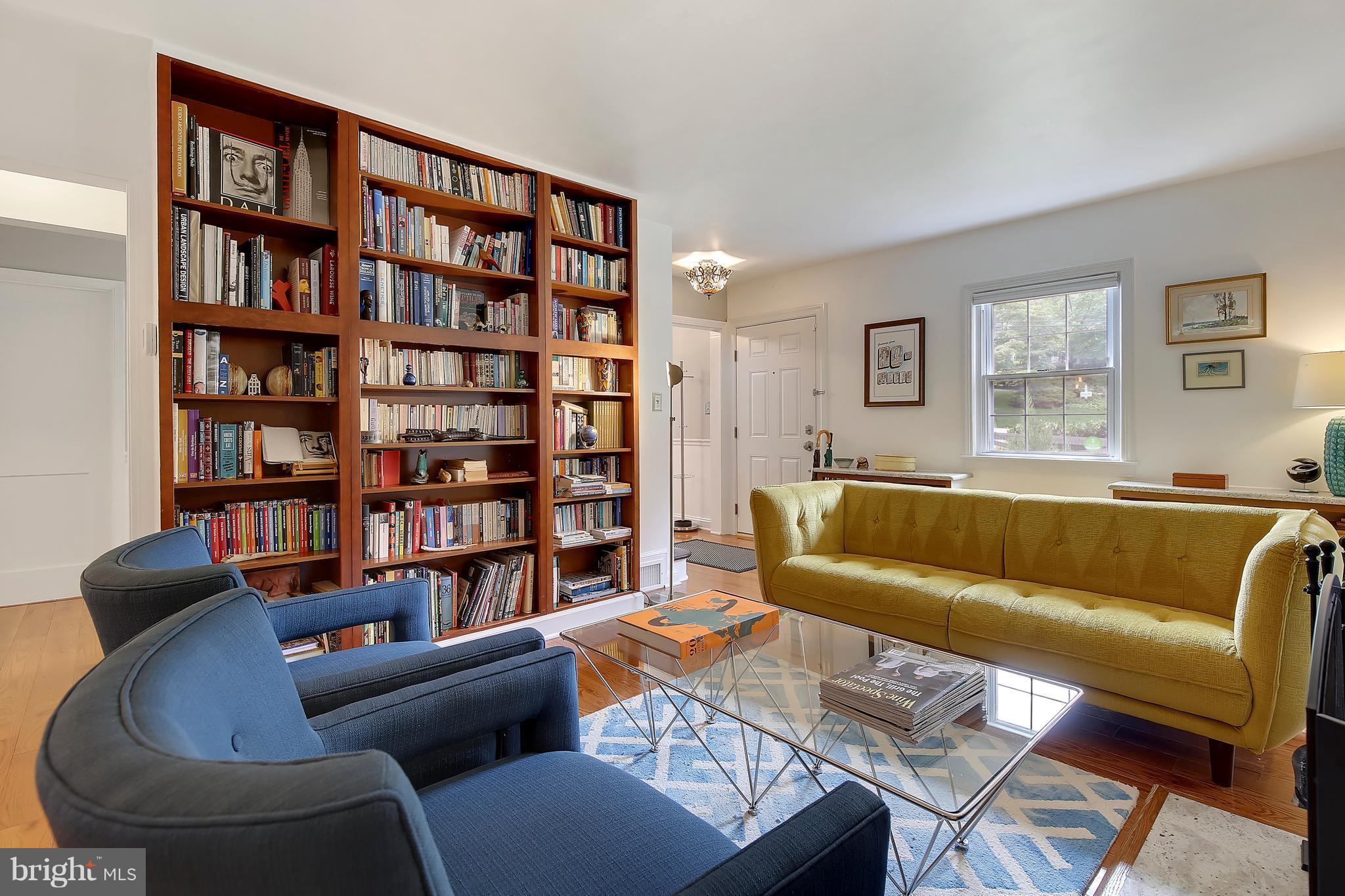 10431 Edgewood Avenue Silver Spring, MD 20901 - Photo 2 of 30 Read in the comfort of your own library