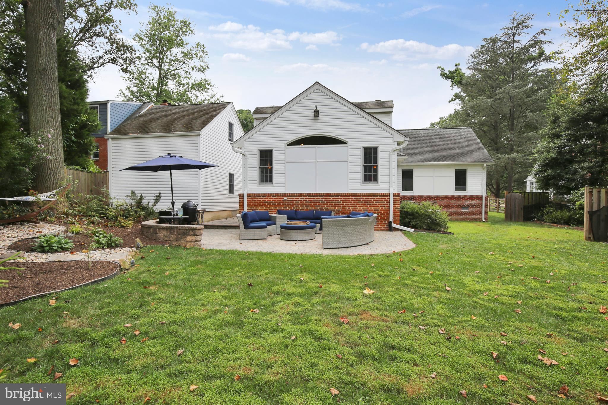 10431 Edgewood Avenue Silver Spring, MD 20901 - Photo 22 of 30 A large private yard