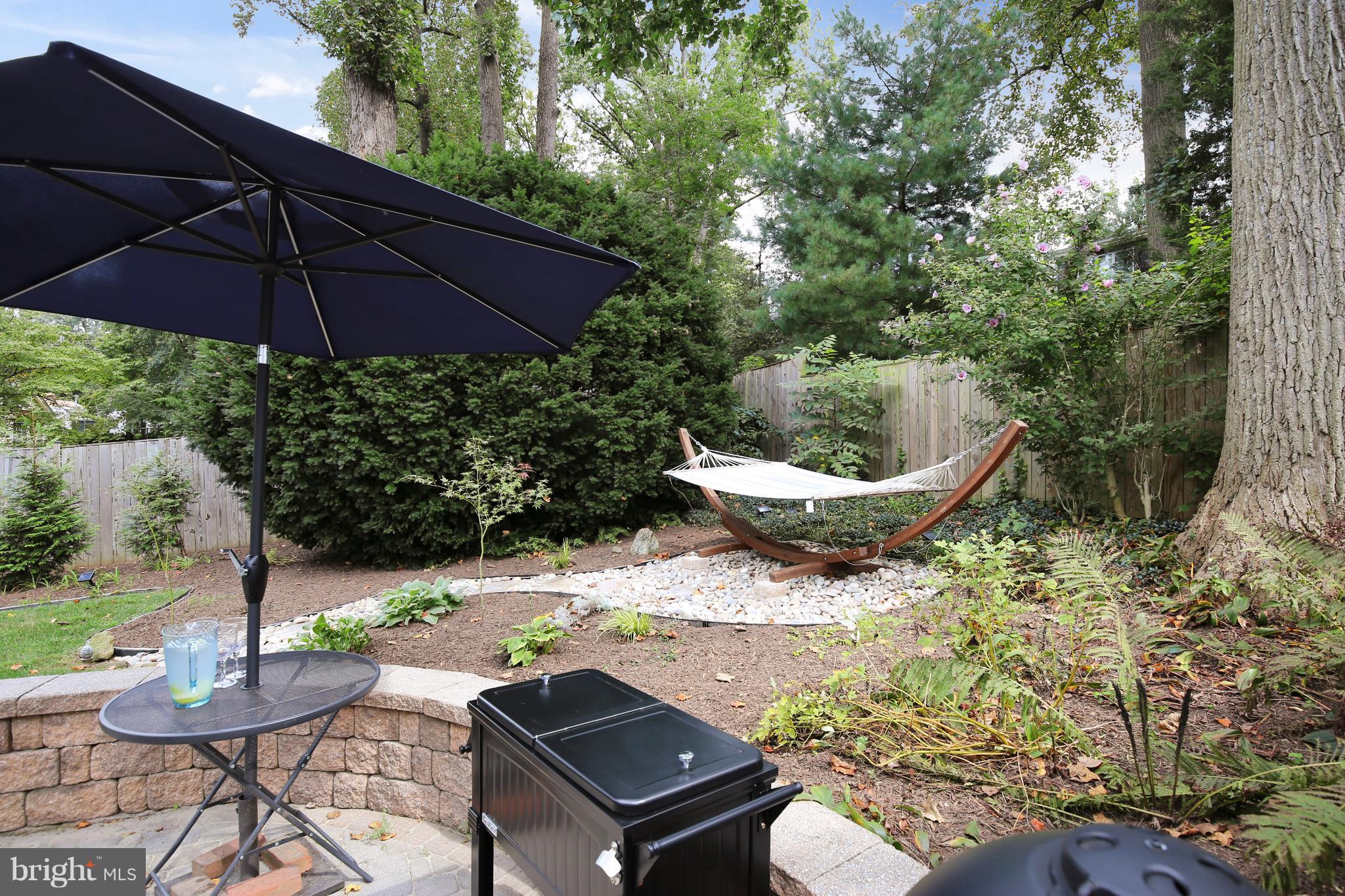 10431 Edgewood Avenue Silver Spring, MD 20901 - Photo 25 of 30 Or relax in solitude