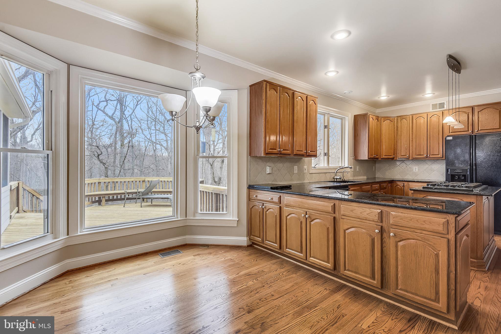 11330 Woodbrook Lane Reston, VA 20194 - Photo 13 of 70 Breakfast room off the kitchen