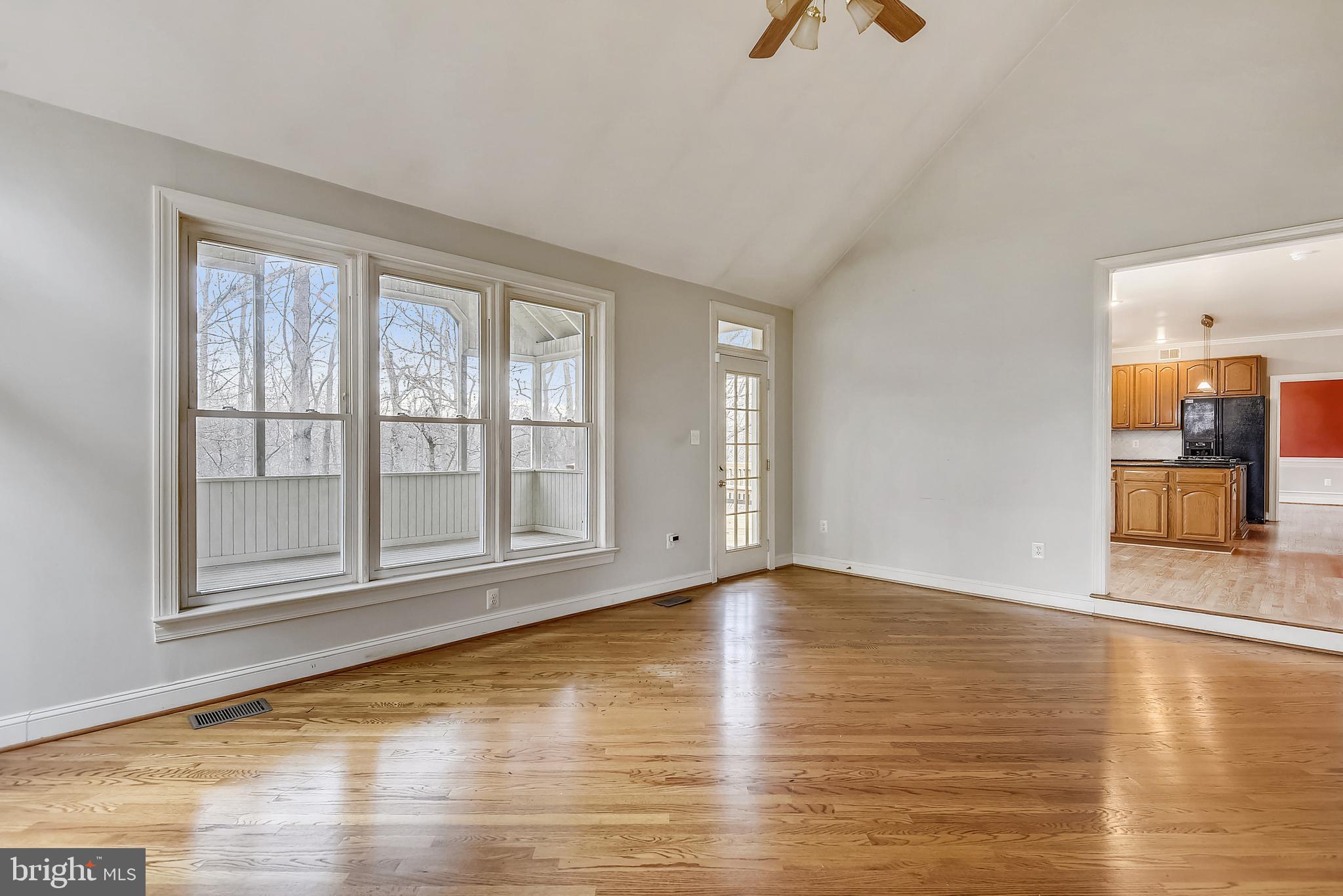 11330 Woodbrook Lane Reston, VA 20194 - Photo 17 of 70 Entrance to the screened porch off the family room