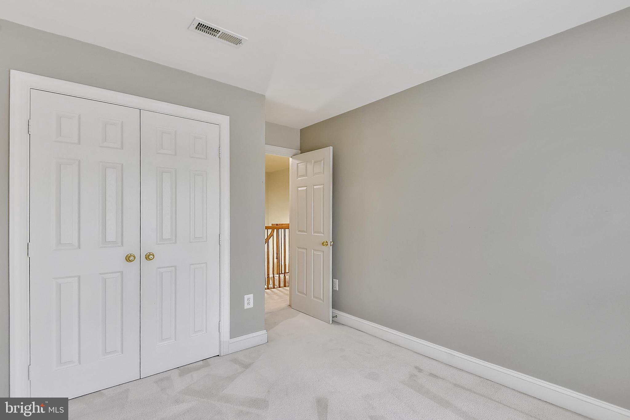 11330 Woodbrook Lane Reston, VA 20194 - Photo 36 of 70 Bedroom 5 on the upper level