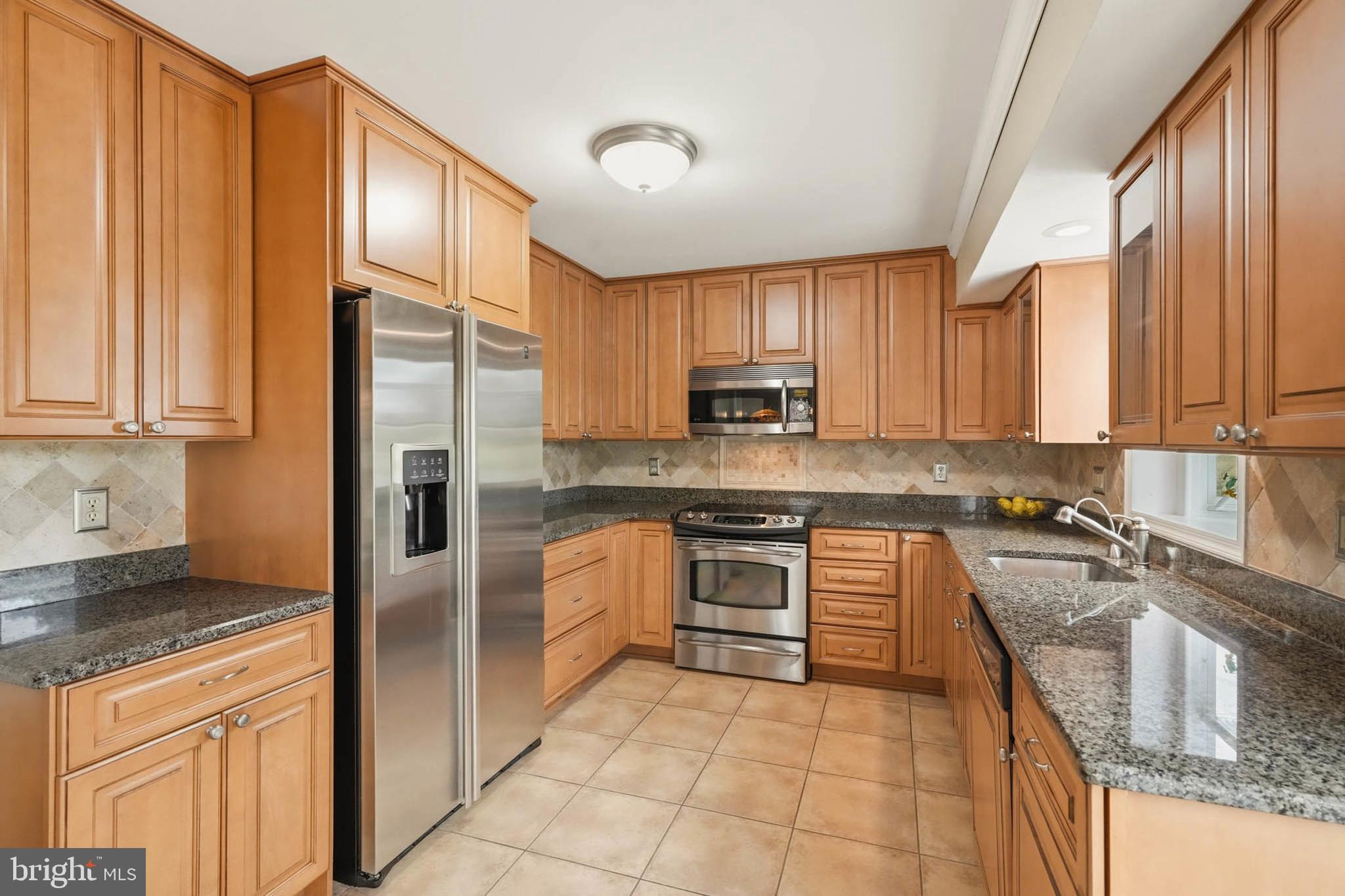 15605 Bond Mill Road Laurel, MD 20707 - Photo 8 of 36