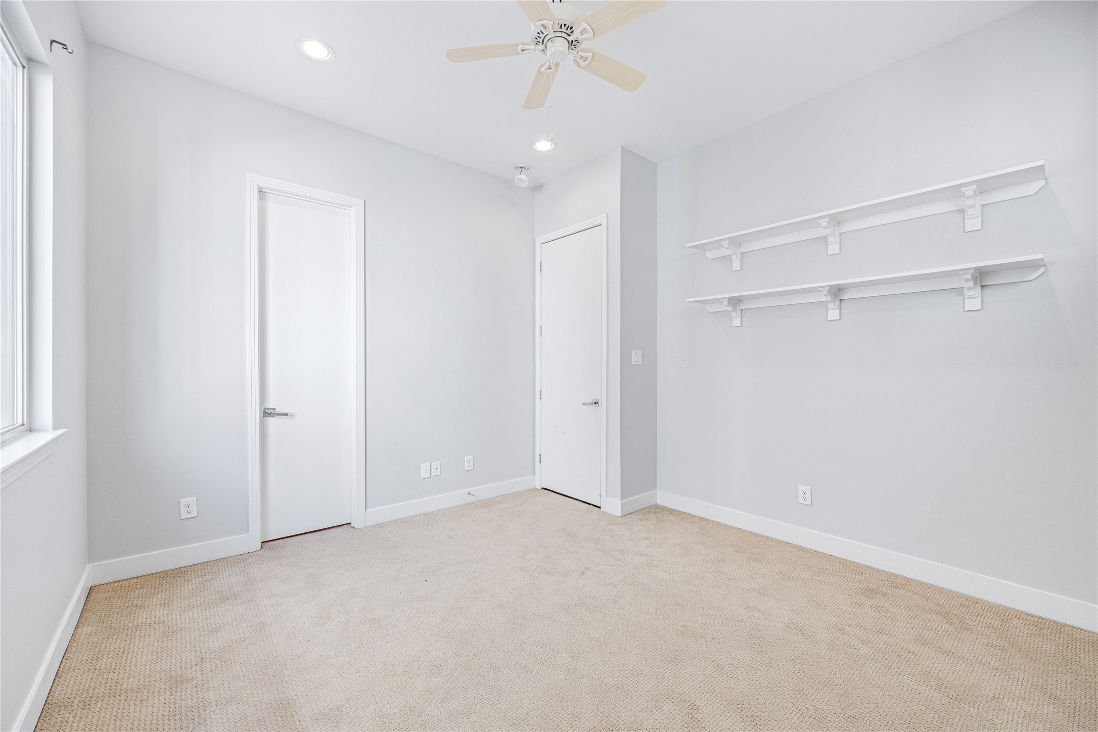 802 West Drew Street Houston, TX 77006 - Photo 26 of 29