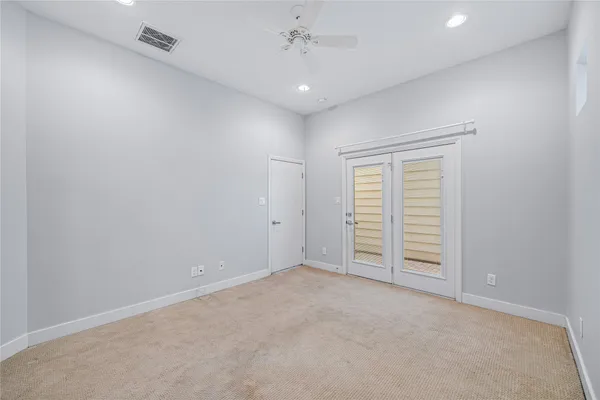 $3,825 | 802 West Drew Street, Houston, TX 77006