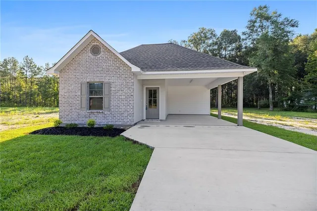 $239,900 | 48110 Robertson Road, Tickfaw, LA 70466