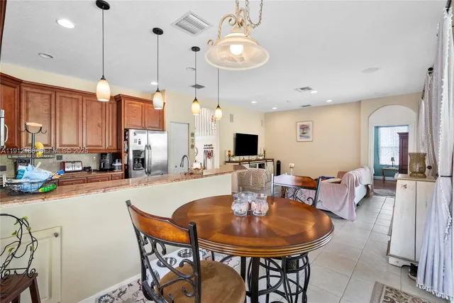 $530,000 | 2795 Southeast Stonebriar Way, Stuart, FL 34997