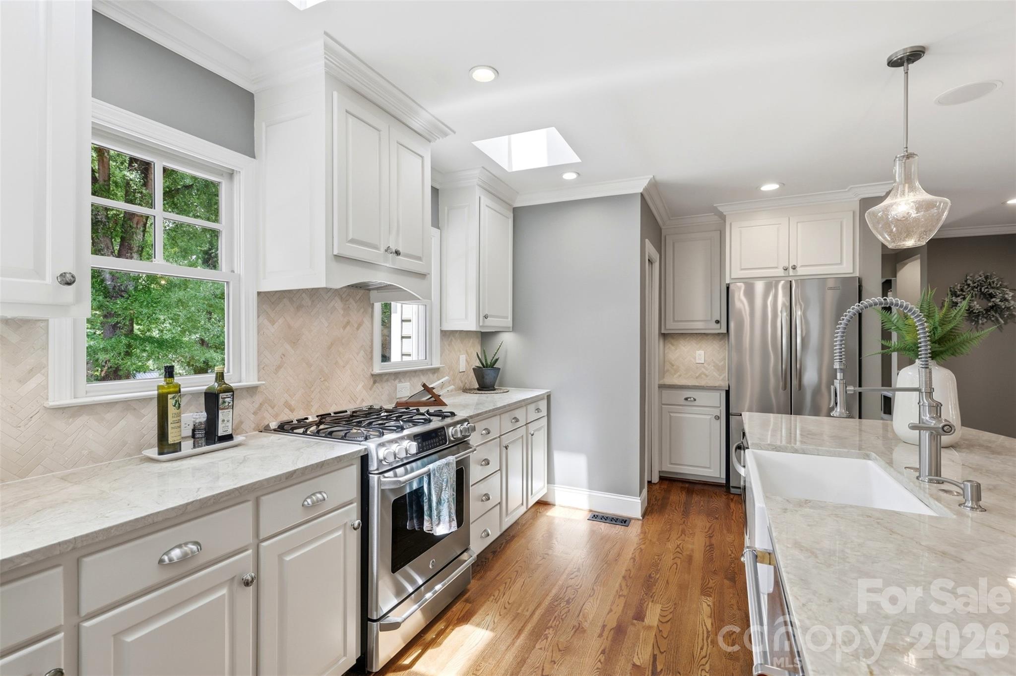 170 Kimberly Road Davidson, NC 28036 - Photo 8 of 44 Gallery Image 8