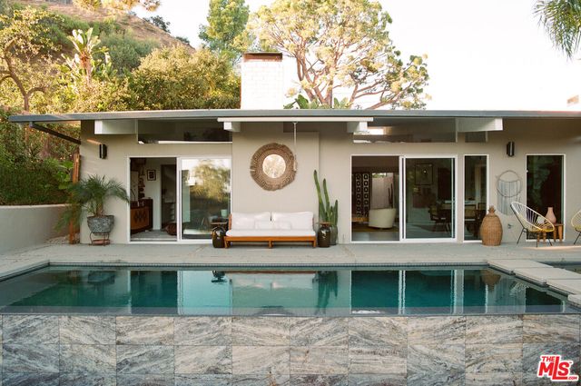 a view of a entryway front of house