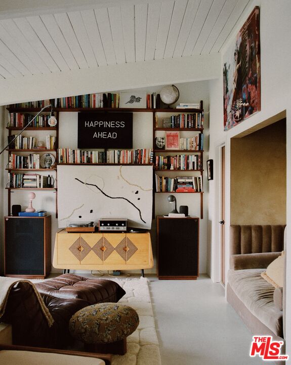 2102 Ridgemont Drive Los Angeles, CA 90046 - Photo 30 of 32