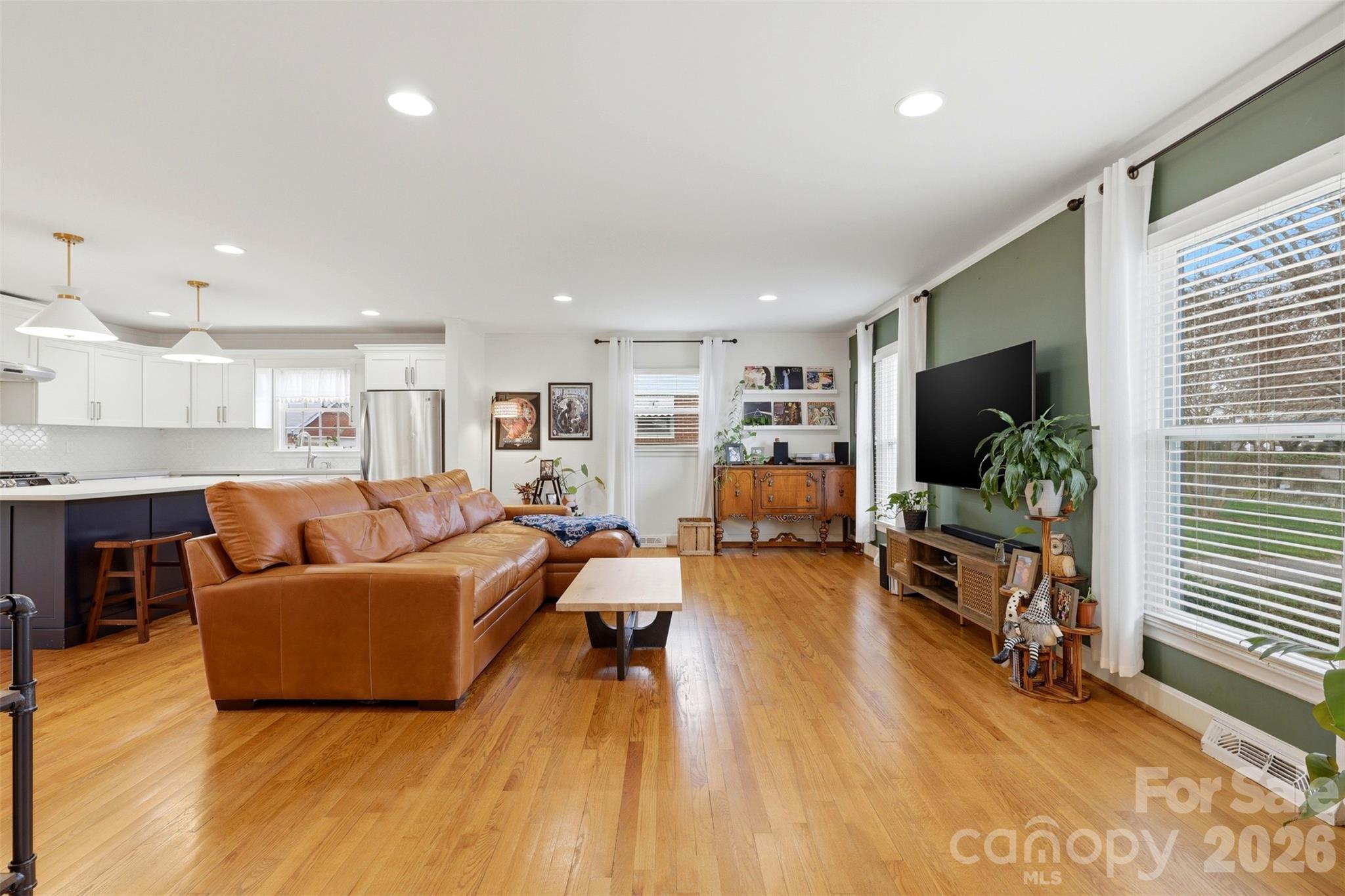 6020 Rose Valley Drive Charlotte, NC 28210 - Photo 3 of 35