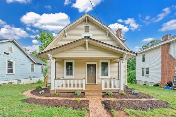 $264,900 | 227 Warren Avenue, Lynchburg, VA 24501