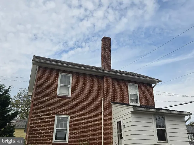 $229,900 | 201 South Barbara Street, Mount Joy, PA 17552