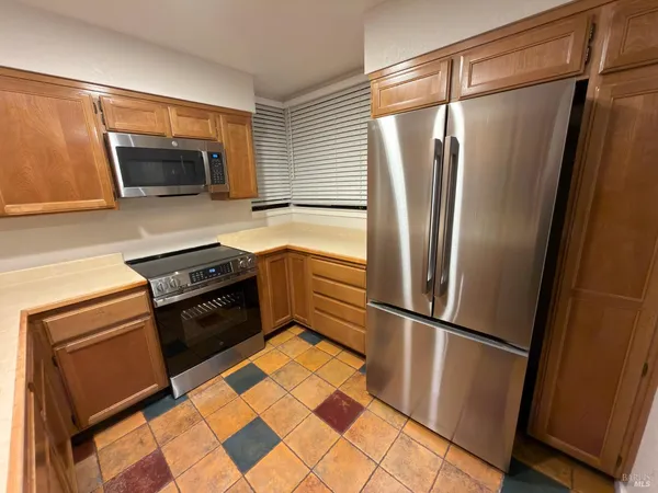 $265,000 | 104 Nantucket Lane, Vallejo, CA 94590