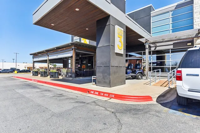 $197,000 | 7801 Shoal Creek Boulevard, Unit 224, Austin, TX 78757