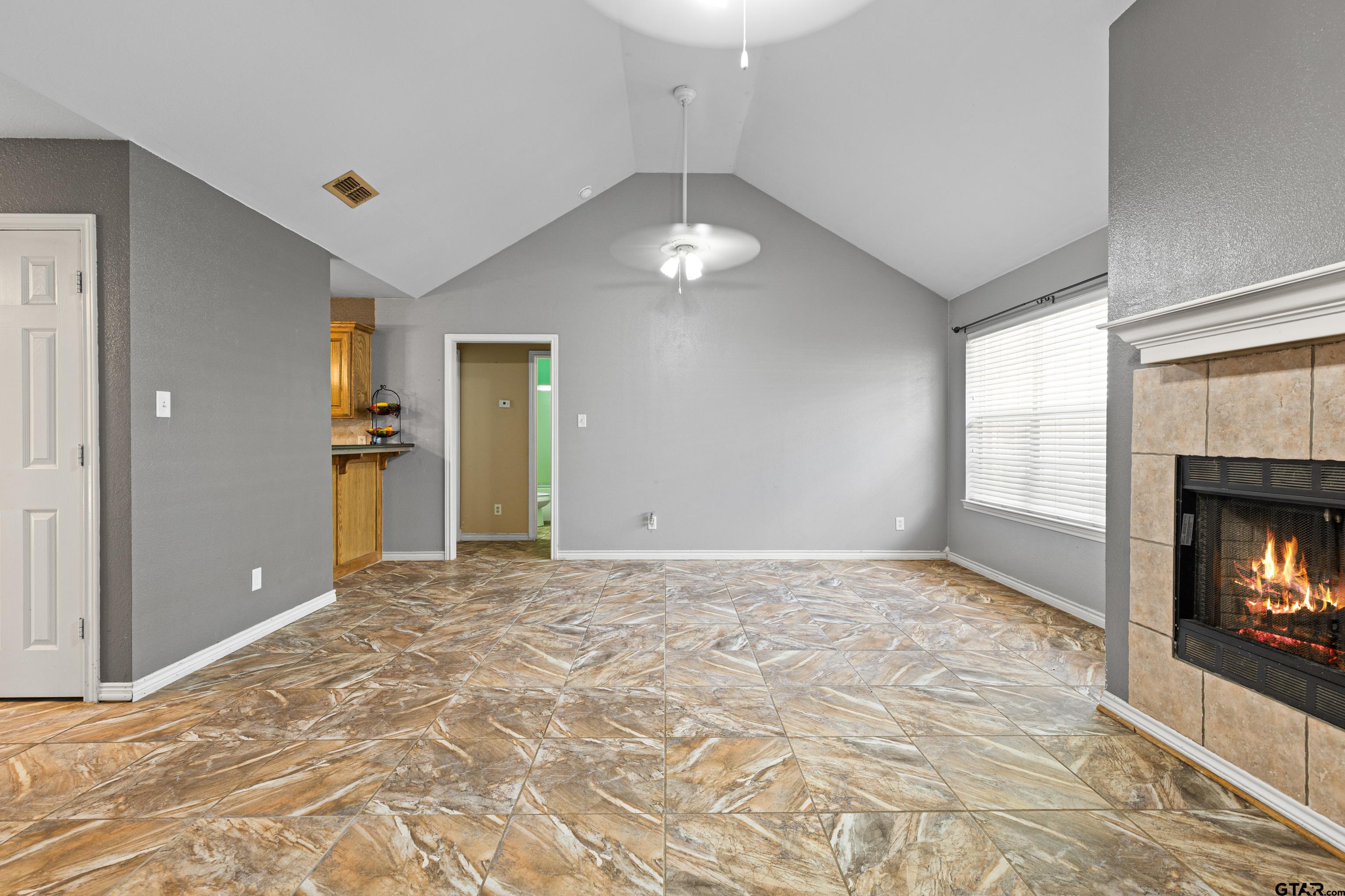 3631 Andrea Street Longview, TX 75604 - Photo 7 of 44