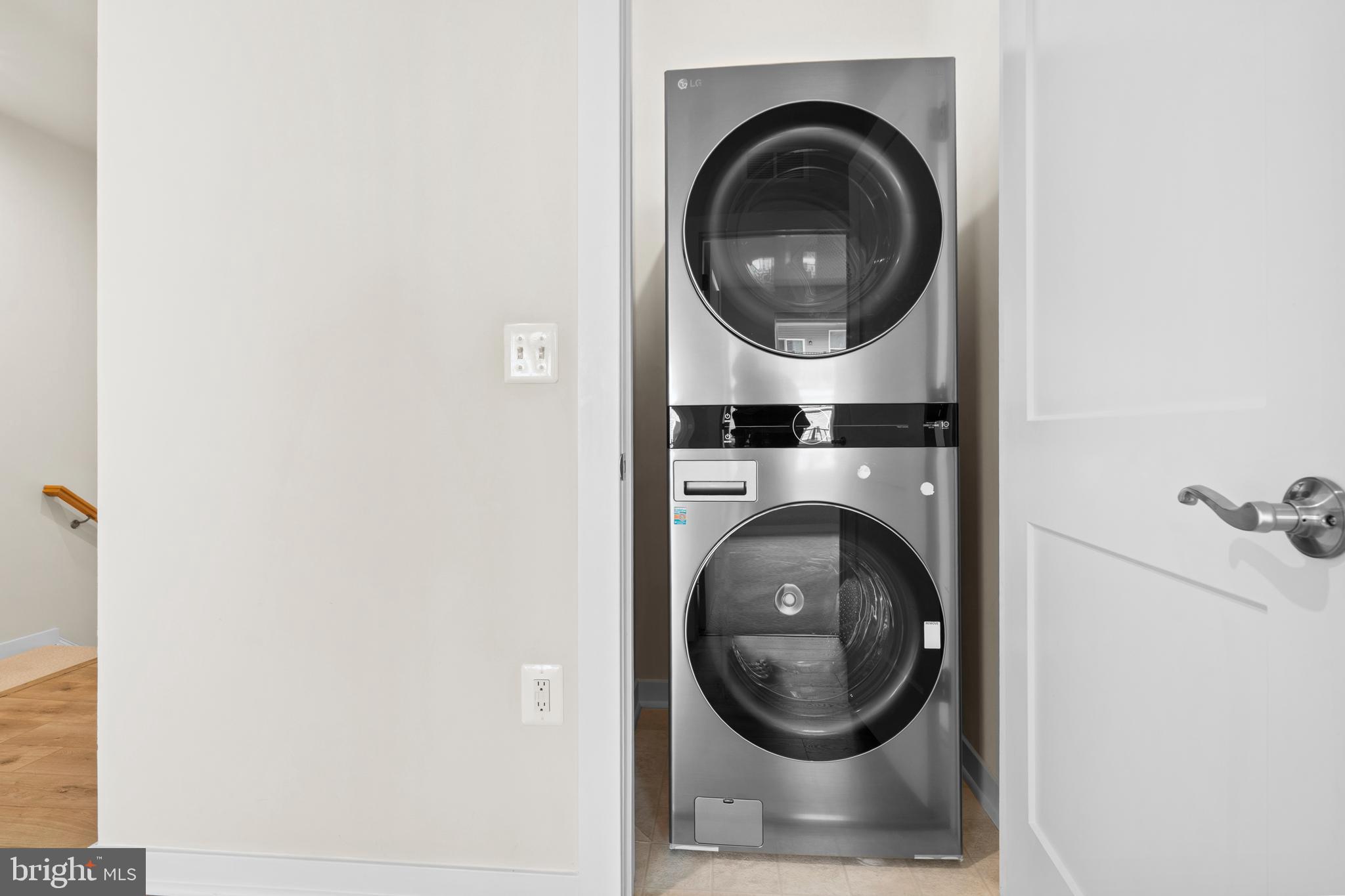 44487 Wolfhound Square Ashburn, VA 20147 - Photo 22 of 39 a close up view of a washer and dryer