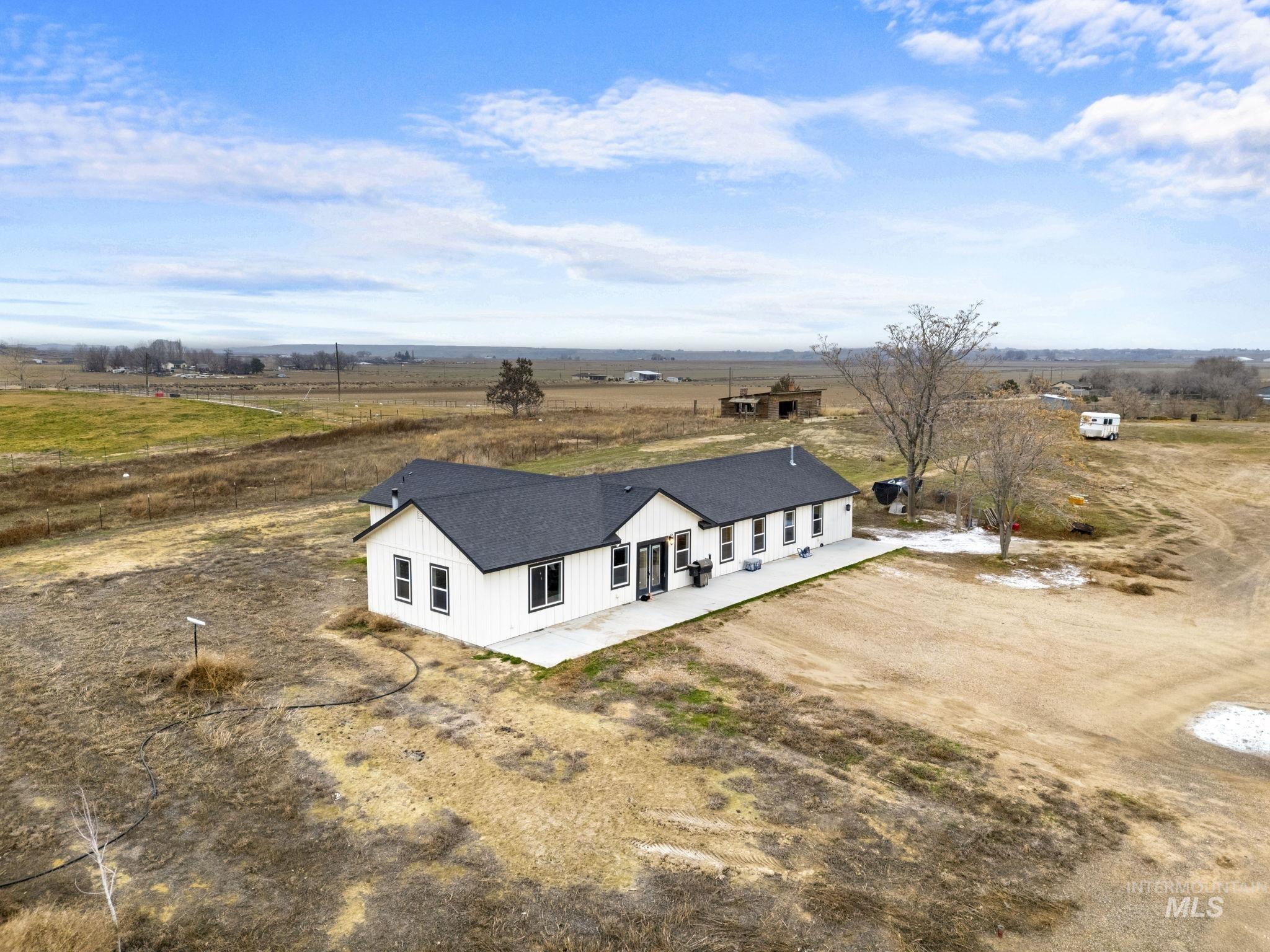 1651 Graveyard Point Road Homedale, ID 83628 - Photo 12 of 47