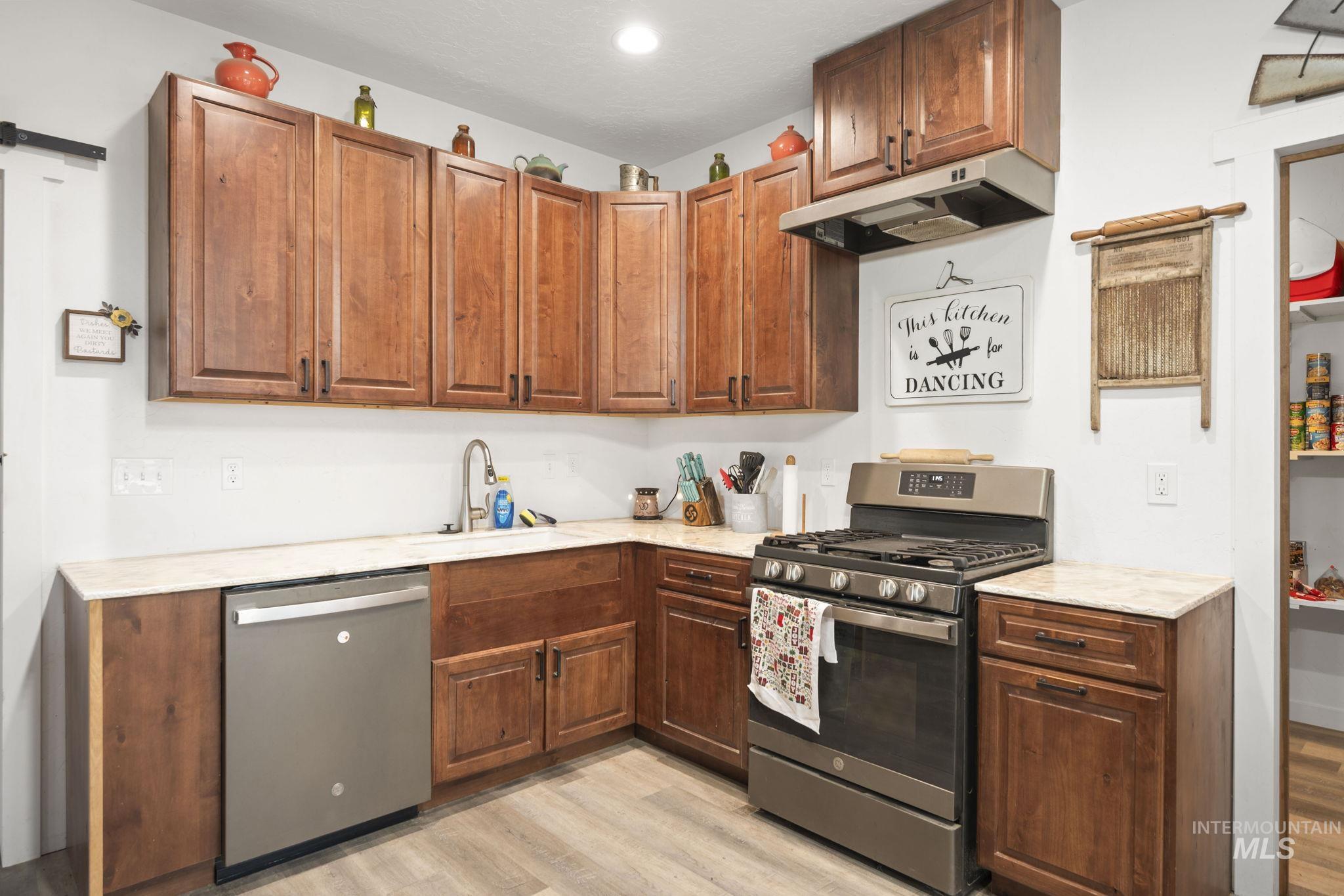 1651 Graveyard Point Road Homedale, ID 83628 - Photo 20 of 47