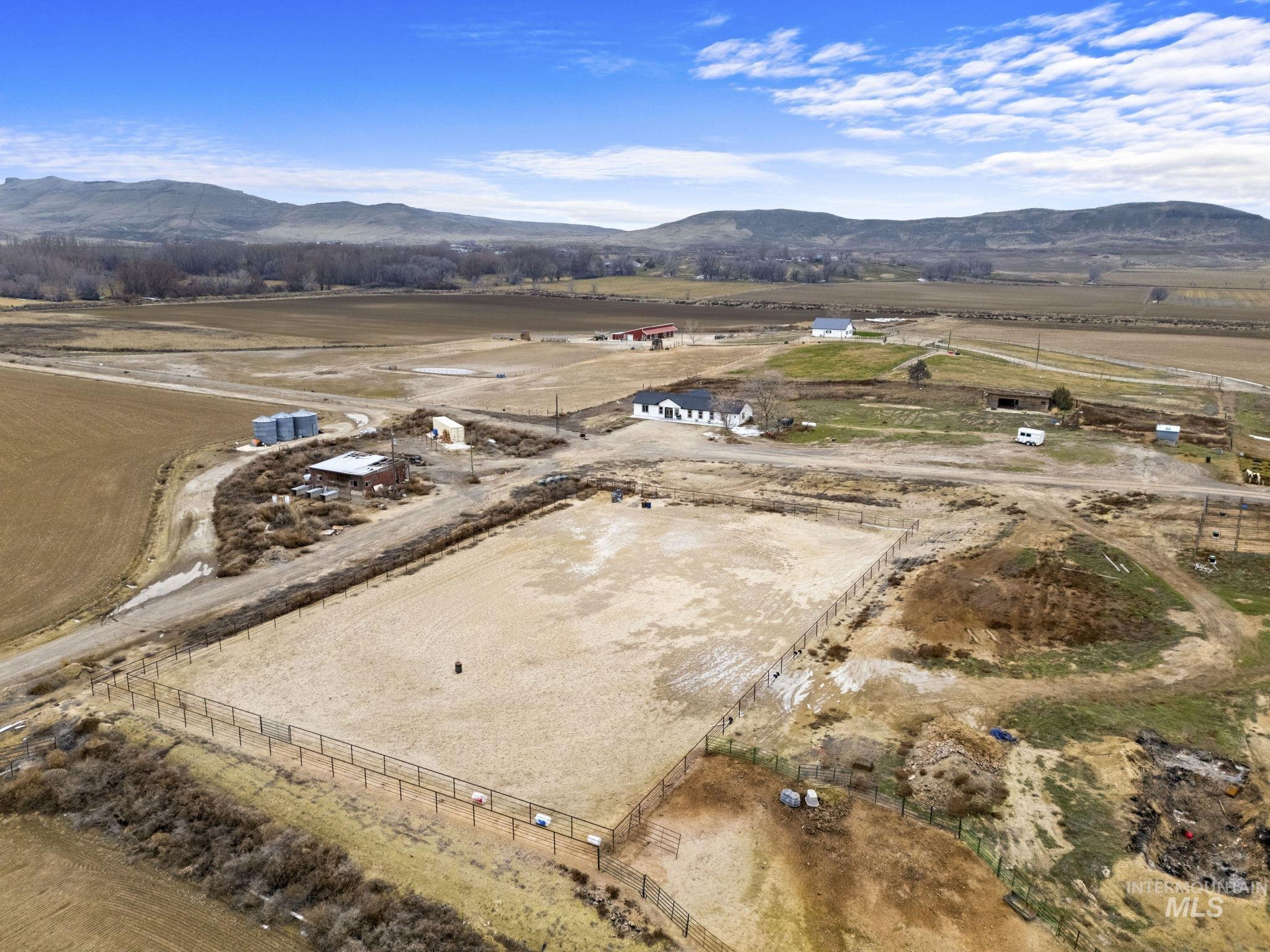 1651 Graveyard Point Road Homedale, ID 83628 - Photo 8 of 47