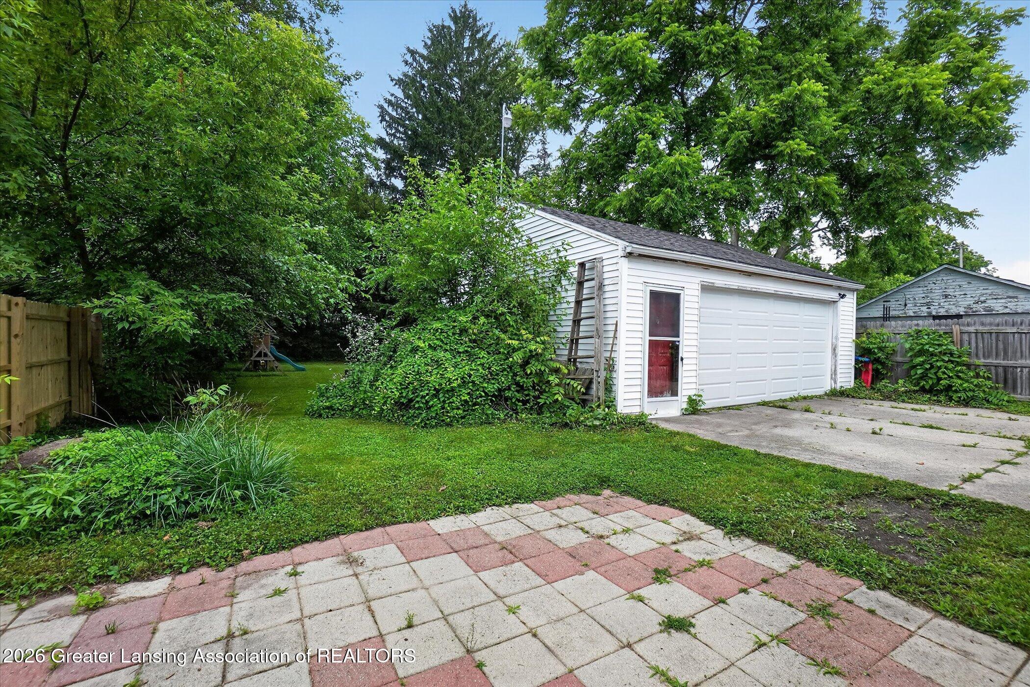 2155 Cedar Street Holt, MI 48842 - Photo 39 of 39 39-2155-Cedar-St-WindowStill