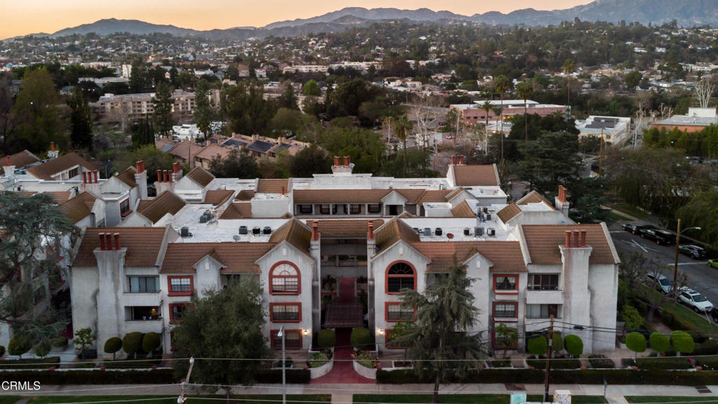 130 Monterey Road, Unit 205 South Pasadena, CA 91030 - Photo 31 of 36 Pasadena_43