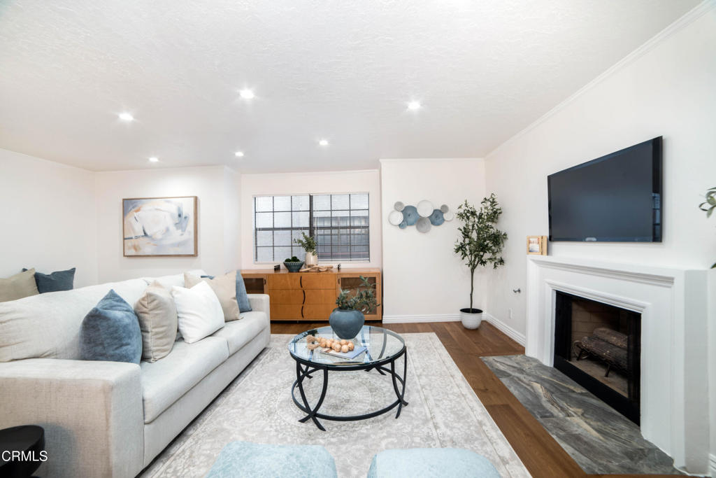 130 Monterey Road, Unit 205 South Pasadena, CA 91030 - Photo 9 of 36 Pasadena_10