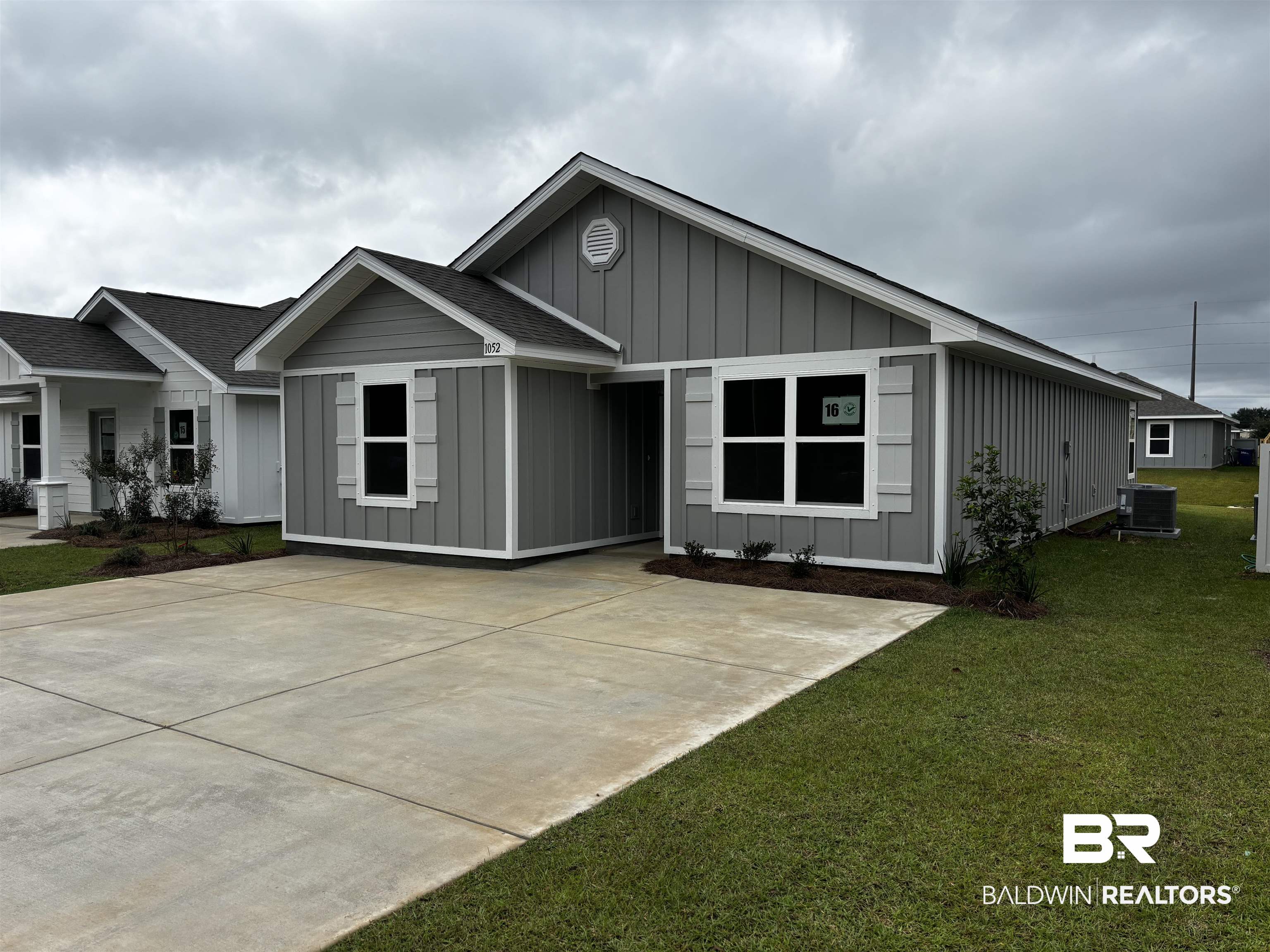 1052 South Bay Street Foley, AL 36535 - Photo 3 of 30