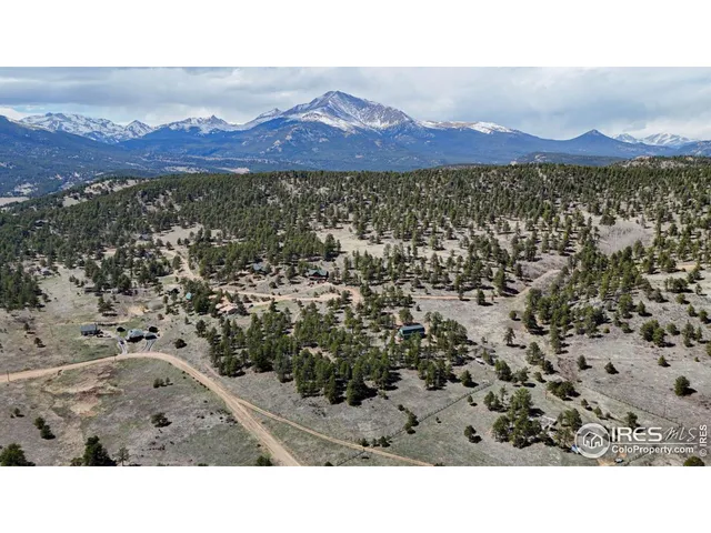 $884,900 | 598 Taylor Road, Lyons, CO 80540