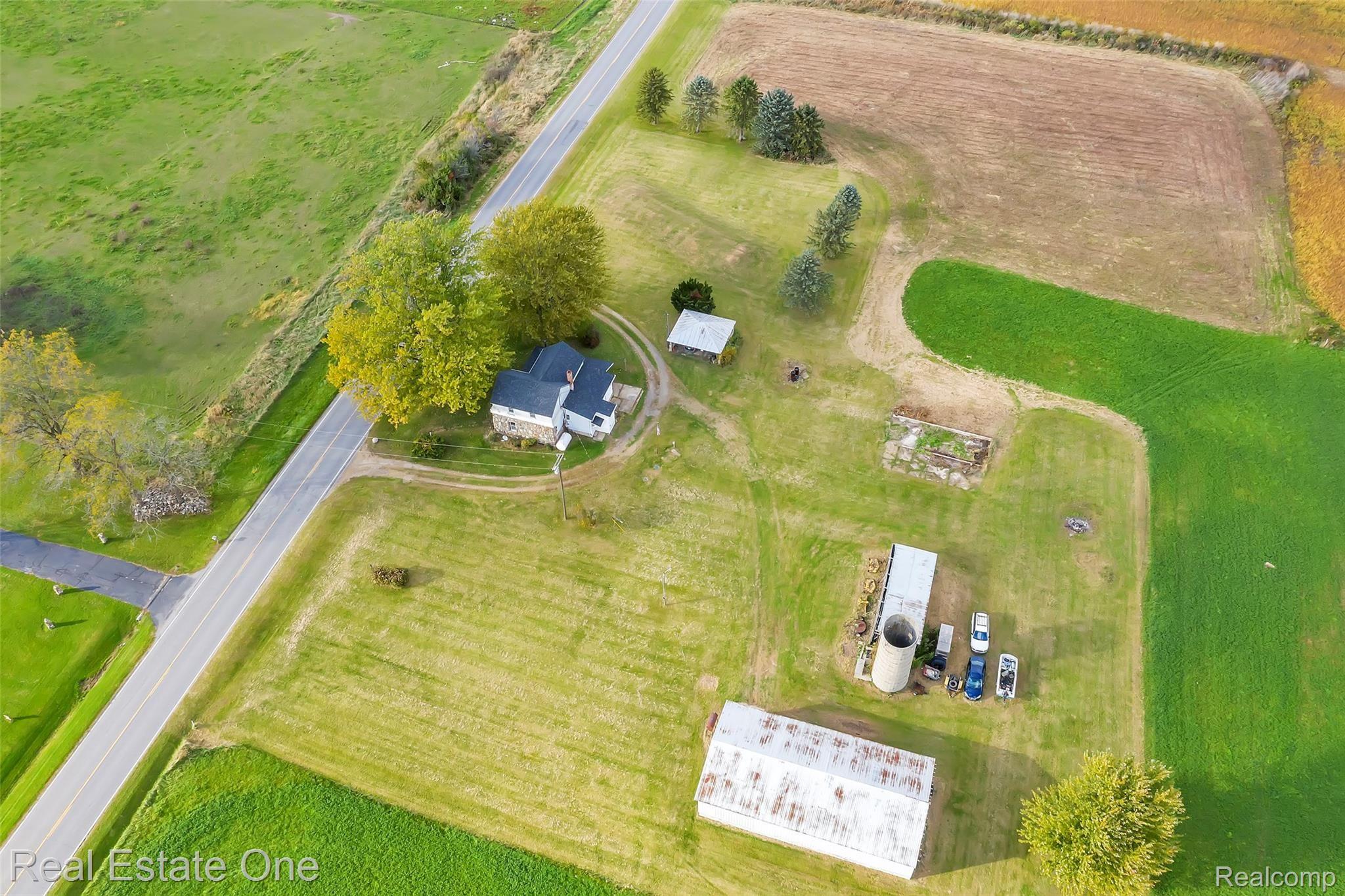 6116 South Morrice Road Perry, MI 48872 - Photo 22 of 33 6116-Morrice-Rd-WindowStill-Real-Estate-Photography-33.jpg