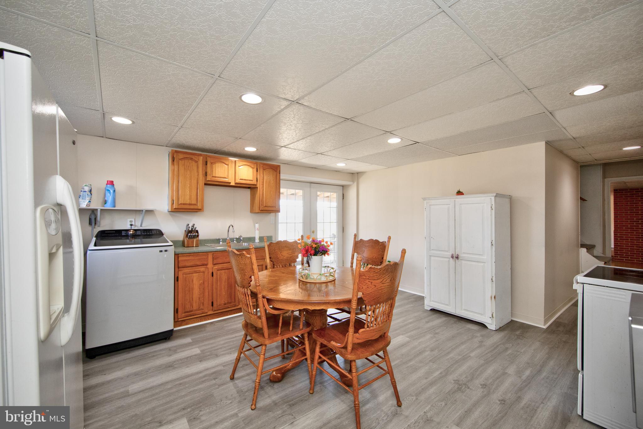 8 Weaver Meadows Road Conowingo, MD 21918 - Photo 21 of 40 laundry area/kitchen
