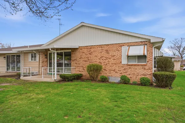 $218,000 | 5786 Leisure S Drive Southeast, Unit 193, Kentwood, MI 49548