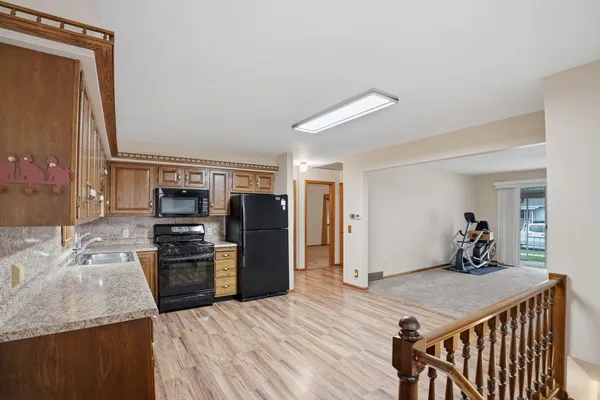 $218,000 | 5786 Leisure S Drive Southeast, Unit 193, Kentwood, MI 49548