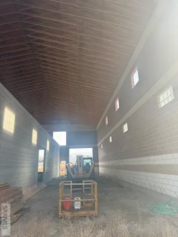 $1,000,000 | 13455 North Dekay Road, Pocatello, ID 83202