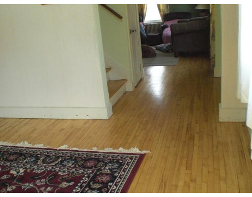 25 Hunnewell Road Worcester, MA 01606 - Photo 4 of 8 Gallery Image 4